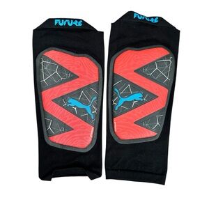 Puma Men's Black and Red Athletic Shin Guards